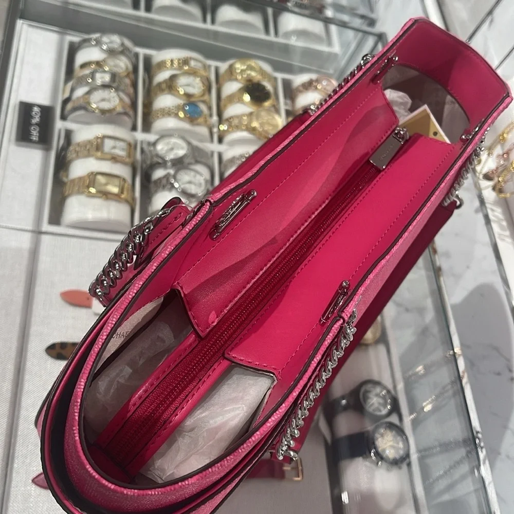 Michael Kors Pink Jet Set Travel Lg Signatr Logo Chain Shoulder Tote
Dragonfruit - Picture 10 of 16